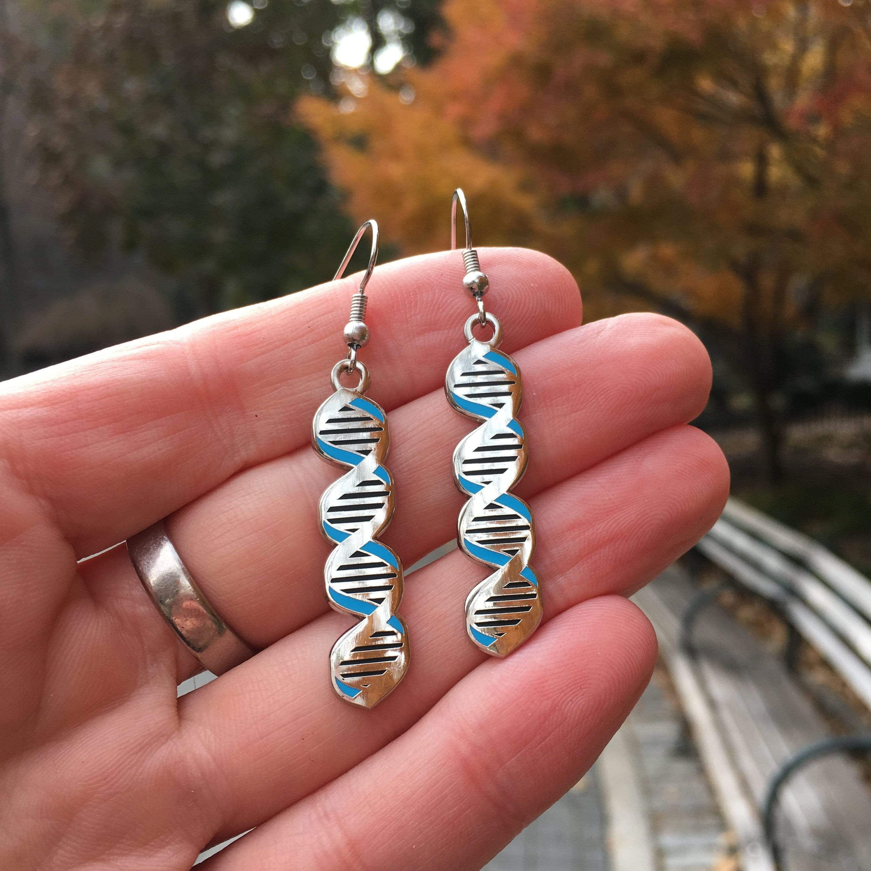 Rosalind Franklin / DNA Earrings